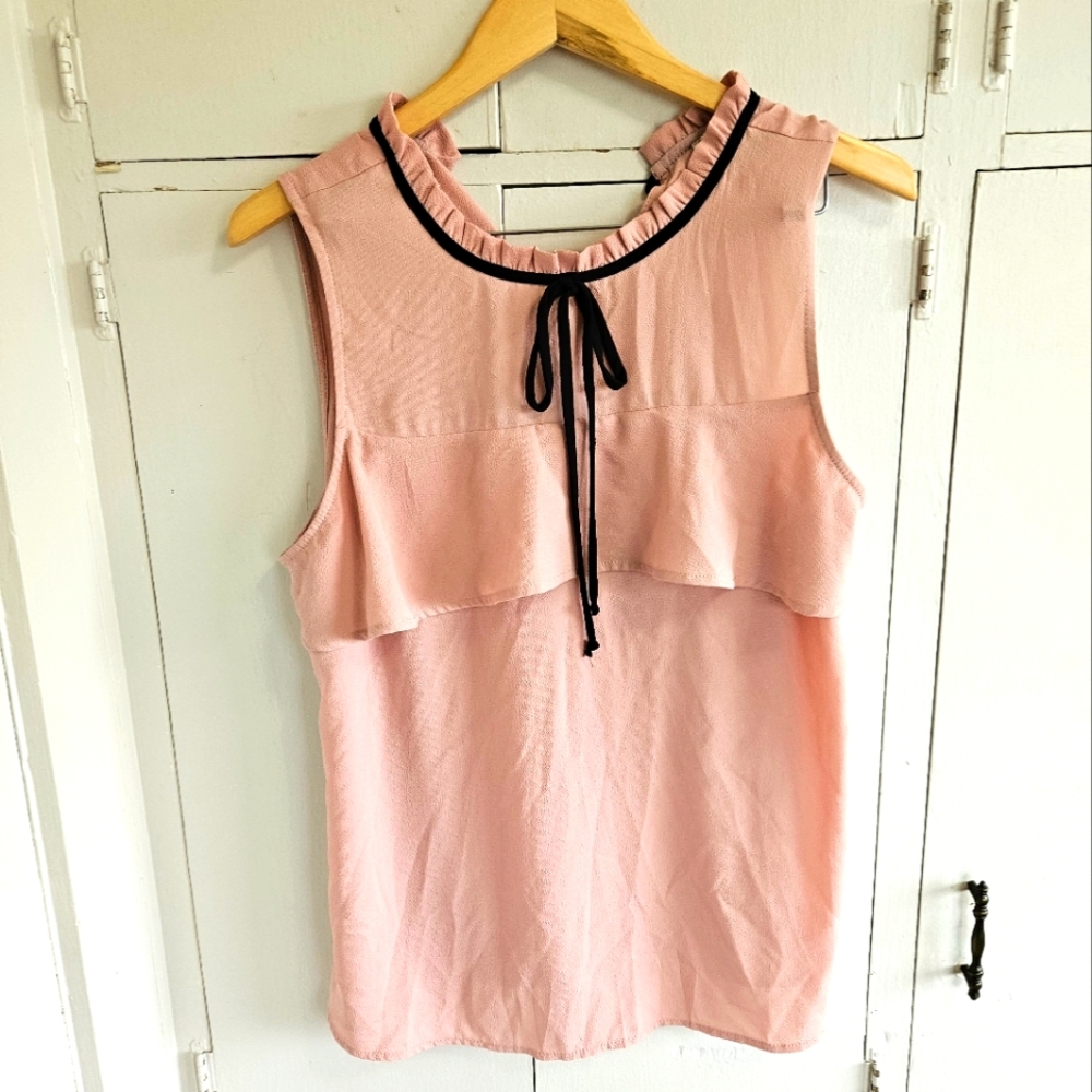 Faith and Joy Size XL light pink with black tie sleeveless blouse